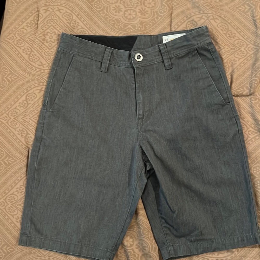 Volvos shorts